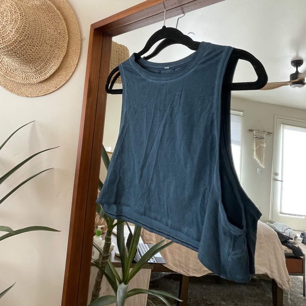 lululemon all yours crop tank top *train in blue